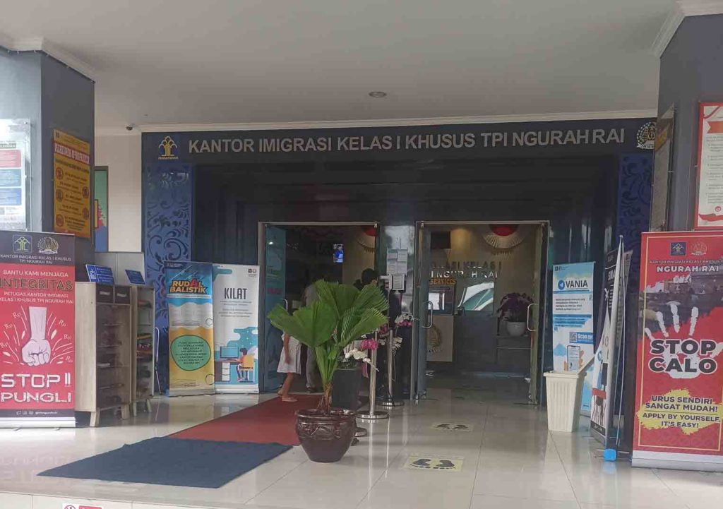 Main entrance of Immigration Ngurah Rai